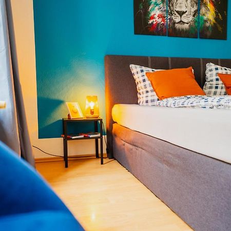 Blue Chili 08 - Magdeburg 2-Zimmer Altbau, Wi-Fi, 5 Pax المظهر الخارجي الصورة