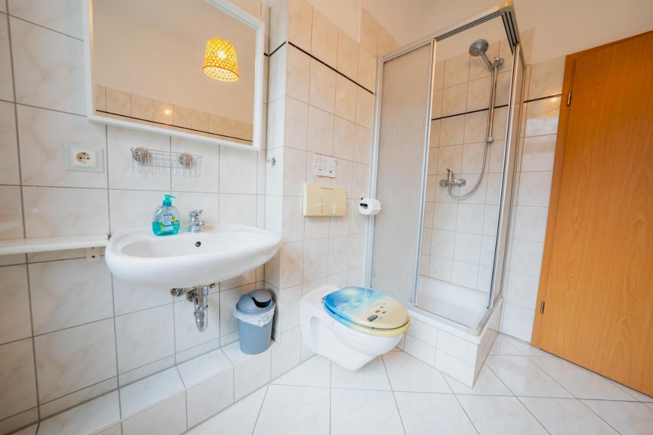 Blue Chili 08 - Magdeburg 2-Zimmer Altbau, Wi-Fi, 5 Pax المظهر الخارجي الصورة